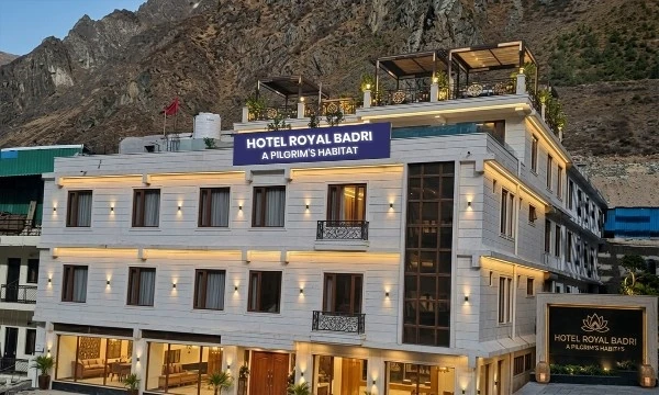 Luxury hotel in Badrinath Hotel Royal Badri building view with comfortable stay for pilgrims