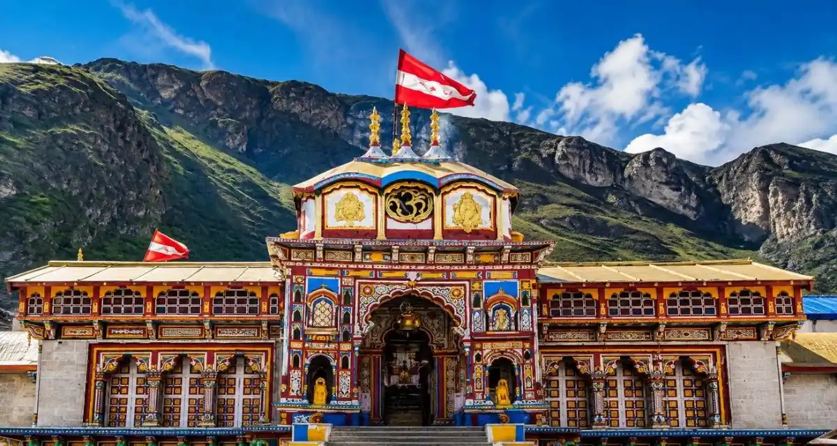 Luxury hotel in Badrinath near Badrinath Temple with scenic mountain backdrop
