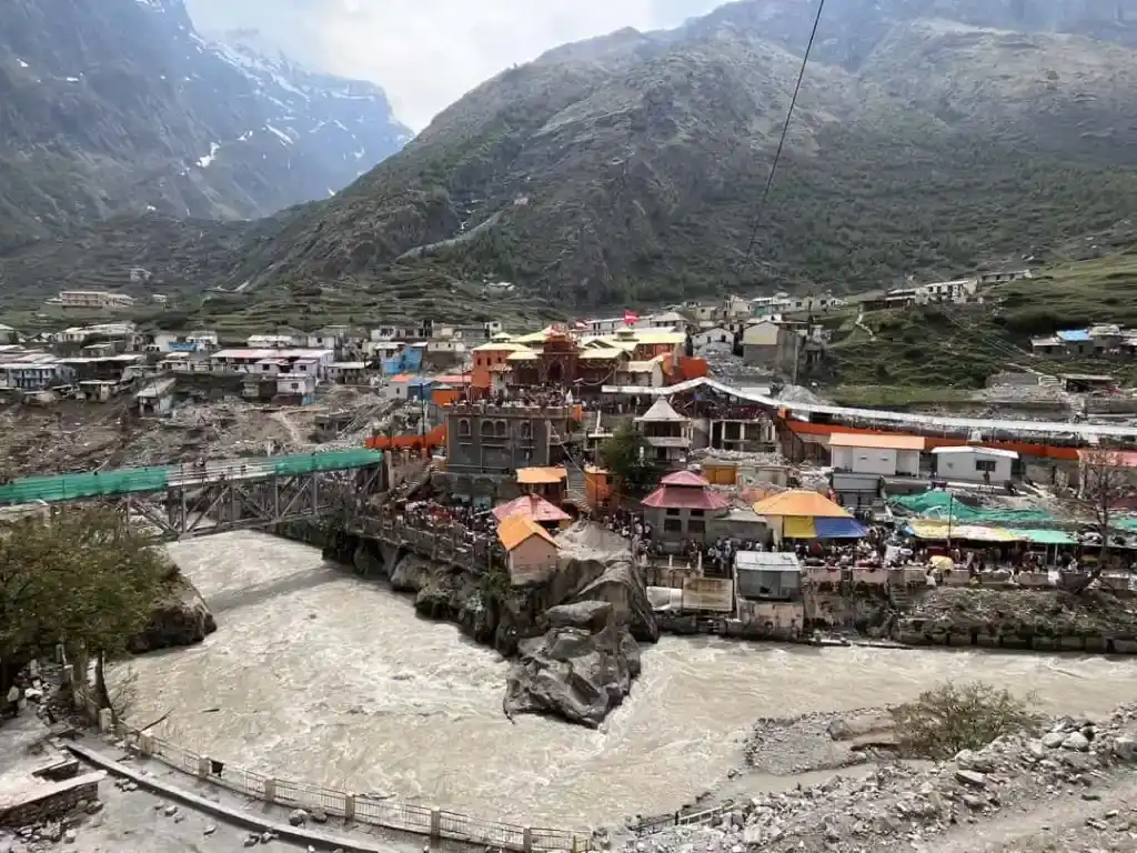 Is Badrinath Temple Open in October?